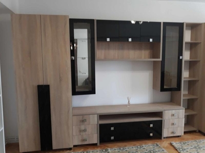 Apartament de 3 camere de inchiriat, 72 mp. zona Piata Marasti