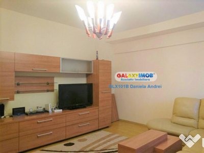 BRASOV DE APARTAMENT 3 CAMERE 125000 EURO scara interioara