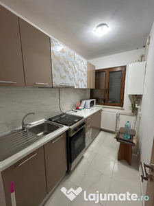 De vanzare 2 camere etajul 1, renovat, 45000 euro