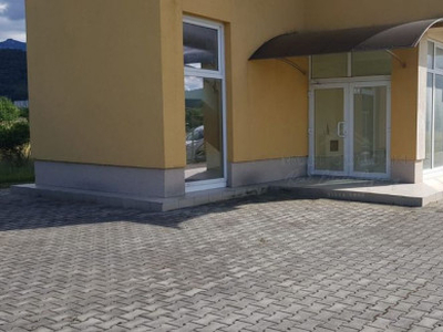 Oportunitate, spatiu comercial/birouri de vanzare Calea B...