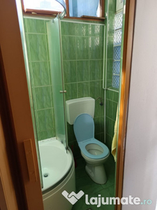 Proprietar apartament două camere la curte str. Afluentului