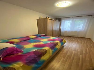 Apartament 3 camere, zona Bulevard, 64 mp utili,85000 Euro Negociabil