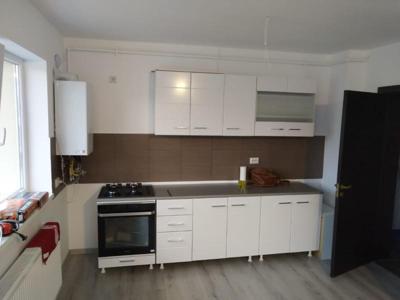 Apartament cu 2 camere in zona Sanpetru