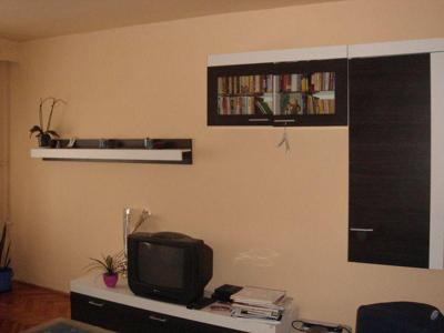 Apartament Cu 3 Camere De Inchiriat - 800 lei - Cetate, Alba Iulia