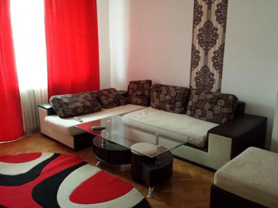 Apartament Cu 4 Camere De Inchiriat - 300 eur - Cetate, Alba Iulia