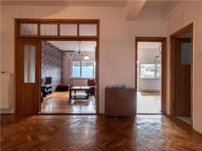 ** Apartament deosebit cu 5 camere, 190 mp utili, in Andrei Muresanu **