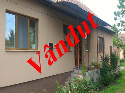 Casa de vanzare, la 7 km de Alba Iulia, Pret 50000 Euro