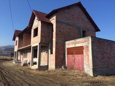 Casa la rosu de vanzare, Alba - Micesti, Pret 47.000 Euro