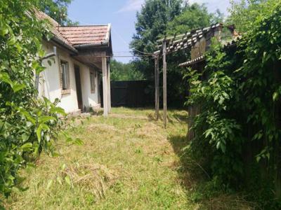 Casa veche de vanzare, Zona Oarda, Pret 52320 euro