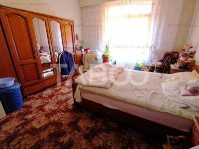 Apartament de vanzare la casa 2 camere zona Orasul de Jos Sibiu