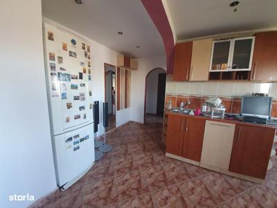 Mihai Bravu,apartament 3 camere, 2 bai, 2 AC,et 4/4, 500 euro