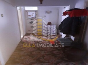 Apartament 3 camere zona E.ON