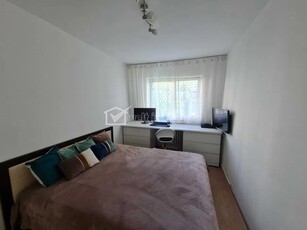 Apartament cu 2 camere decomandat in cartierul Manasur!