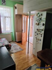 Apartament cu trei camere de inchiriat, Centrul Istoric