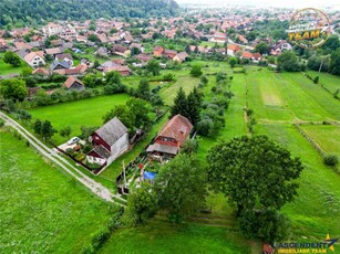 FILM! VIla, pe 1.600 mp teren, gradina, pomi fructiferi, foisor, Statiunea Covasna