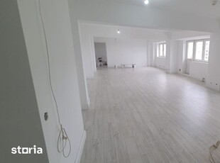 Apartament 2 camere mobilat utilat Militari Residence, 55.900 euro