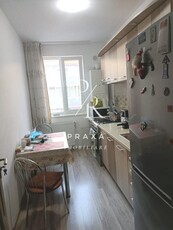 Apartament 1 camera, finisat, parcare inclusa, etaj intermediar, zona Cetatii