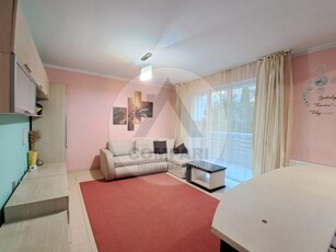 Apartament 2 camere 50 mp, gradina 36 mp, strada Eroilor in Floresti