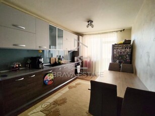 Apartament 2 camere, 58mp, balcon, parcare, zona Eroilor