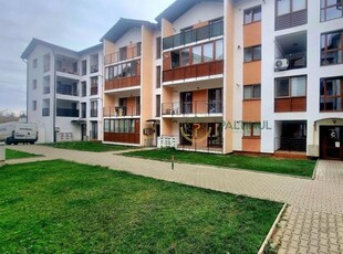 Apartament 2 camere Calea Cisnadiei et. 3 cu balcon, terasa,parcare