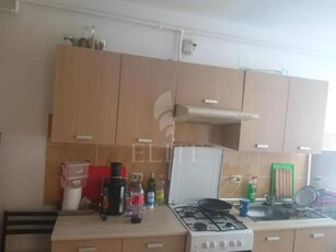 Apartament 2 camere in zona Oasului