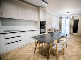 Apartament 2 camere ultrafinisat, garaj subteran, zona IULIUS MALL