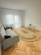 Apartament 3 camere, central Grigorescu.