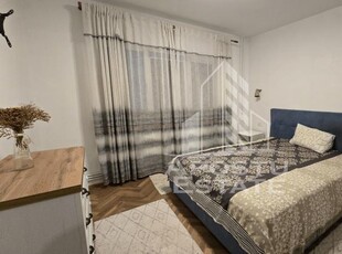 Apartament 3 camere, decomandat, etaj 2, centrala, zona Torontalului