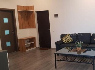 Apartament 3 camere, Floresti, zona Terra