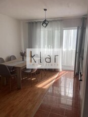 Apartament 3 camere, parcare! Zona Sub Cetate!