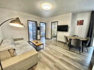 Apartament 3 camere semidecomandate| zona Vivo | Etaj intermediar | Parcare