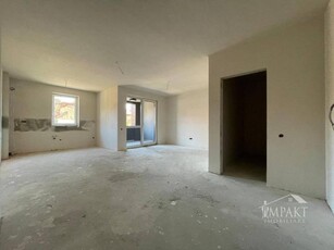 Apartament 57 mp Semifinisat cu Lift si Parcare Cartier Iris