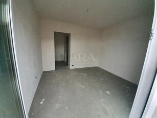 Apartament cu 2 camere de vanzare, Floresti