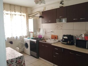 Apartament cu 2 camere de vanzare in Floresti