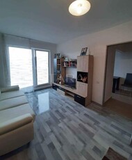 Apartament cu 2 camere de vanzare in Floresti.