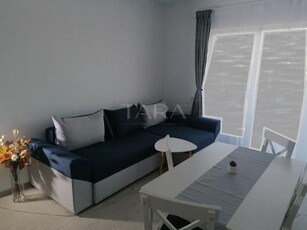 Apartament cu 2 camere de vanzare in zona Floresti.