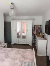 Apartament cu 2 camere decomandate si parcare cf CF