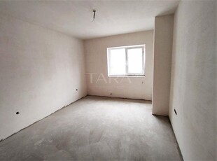 Apartament cu 2 camere in Floresti