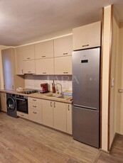 Apartament cu 2 camere in Floresti.