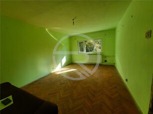 Apartament cu 3 camere, 63 mp, situat in cartierul zorilor!