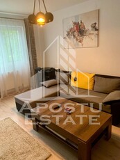 Apartament cu 3 camere, etajul 1, centrala proprie, zona Dacia