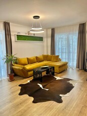 Apartament de 2 camere, 51mp, etaj intermediar, terasa de 15mp, zona Jisk