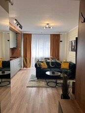 Apartament de 3 camere, 54mp, etaj intermediar, balcon, zona Urusagului