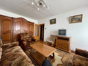 Apartament de 3vcamere, decomandat, 74 mp., zona Manastur