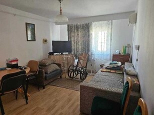 Apartament decomandat cu 2 camere, Zorilor