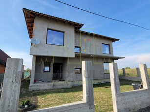 Casa Sacalaz, casa individuala