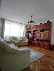 Grigorescu: apartament cu 3 camere.