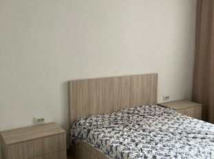 Inchiriere Apartament 3 camere decomandat - Crangasi , Bucuresti