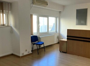 Inchiriere Apartament 4 Camere Universitate Ideal pentru Birouri