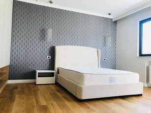 Ocazie! Apartament spatios, 3 camere, Aviatorilor